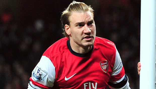 Arsenal không muốn giữ chân Bendtner