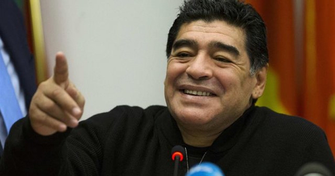 Maradona muốn tới Bayern Munich làm việc