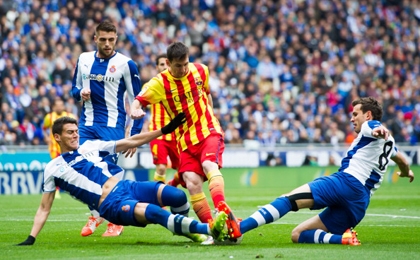 Chấm điểm Espanyol 0-1 Barca: Lại penalty, lại Messi!