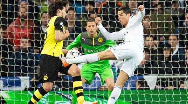 Real Madrid 3-0 Dortmund: Quá nhanh, quá nguy hiểm!