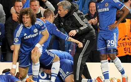 Mourinho nói gì khi Chelsea ngược dòng ngoạn mục?