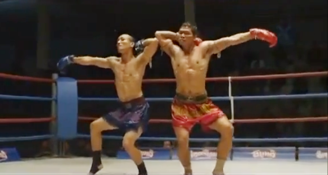 Video hài hước: 2 võ sỹ Muay Thái vừa nhảy múa vừa đấu võ