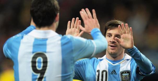 World Cup 2014 còn 59 ngày: Nghi ngờ Messi chơi giữ chân