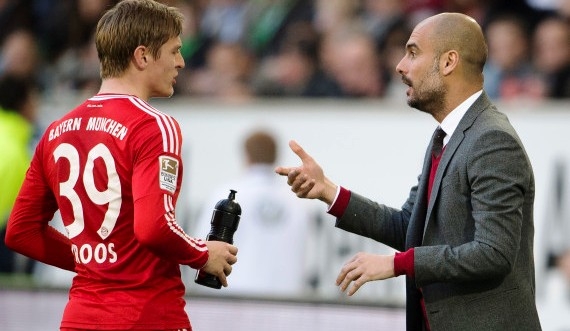 Pep Guardiola muốn Bayern Munich giữ Toni Kroos