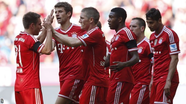 Video bàn thắng: Bayern 5–2 Bremen (VĐQG Đức 2013/14)