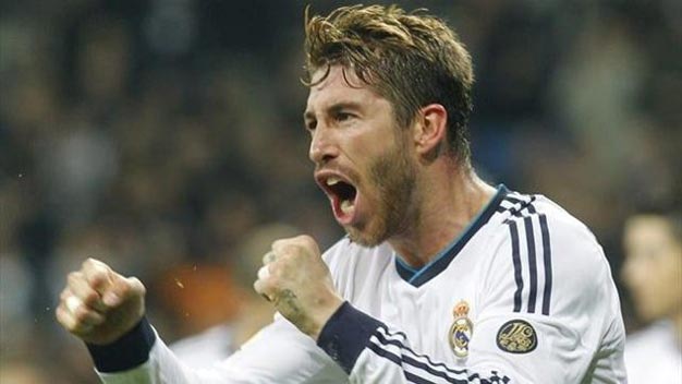 Làm quen sân Bayern, Ramos lập siêu phẩm vuốt má ngoài