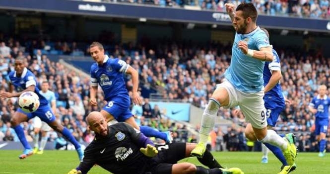Everton - Man City: Bước ngoặt đường đua
