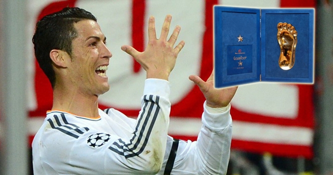 Cris Ronaldo tiếp tục được đề cử giải Bàn chân vàng