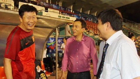 VCK Asian Cup nữ 2014: Lãnh đạo VFF tới thăm và động viên ĐT nữ Việt Nam