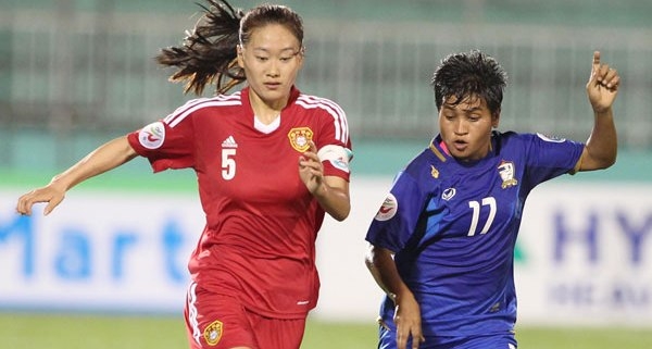 VCK Asian Cup nữ 2014: Thái Lan thảm bại trước Trung Quốc