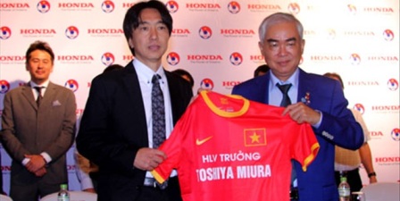 HLV Miura sẽ ra mắt ĐTVN bằng 2 trận giao hữu đầu tháng 6