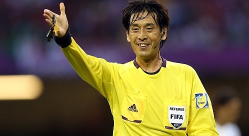VPF thuê 3 trọng tài Nhật Bản sang 'cầm còi' V-League