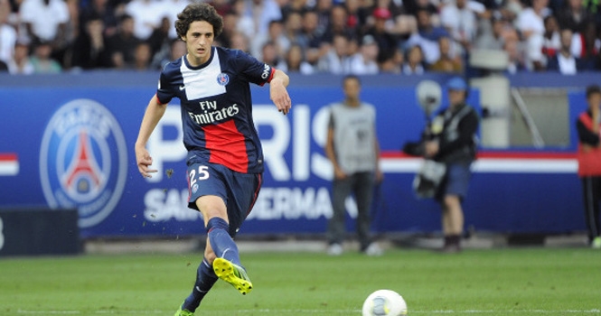 Tam đại gia Ngoại hạng Anh sục sôi vì Adrien Rabiot