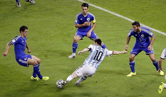 Video World Cup 2014: Màn trình diễn của Messi trong trận gặp Bosnia