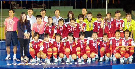 Thắng Myanmar, U14 nữ Việt Nam giành HC Đồng