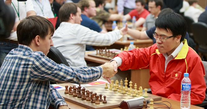 Giải vô địch cờ vua TG 2014: Quang Liêm và Trường Sơn cùng bất bại trong ngày ra quân