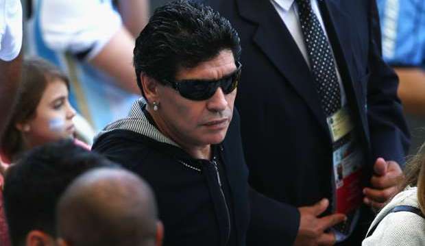 Maradona 'điên tiết' khi xem Argentina thi đấu