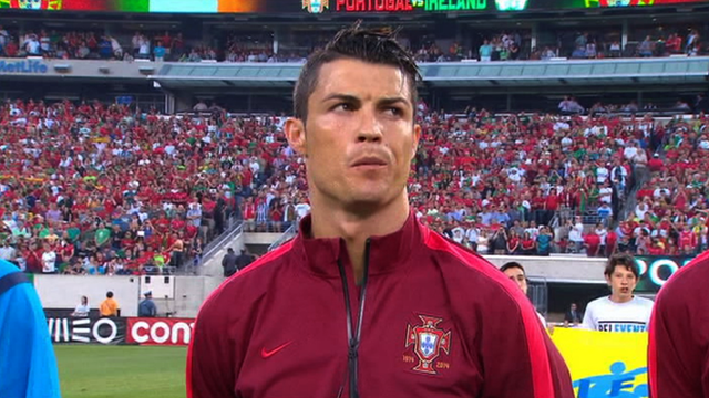 Quaresma: 'Ronaldo chịu quá nhiều áp lực'