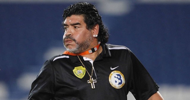 Diego Maradona chuẩn bị trở lại nghiệp cầm quân