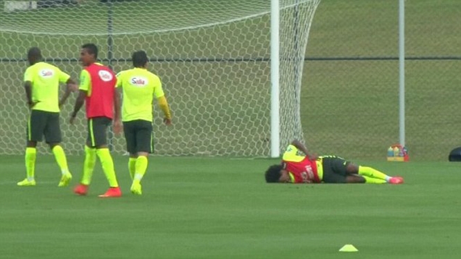 VIDEO: Brazil mất thêm Willian vì chấn thương trước thềm bán kết