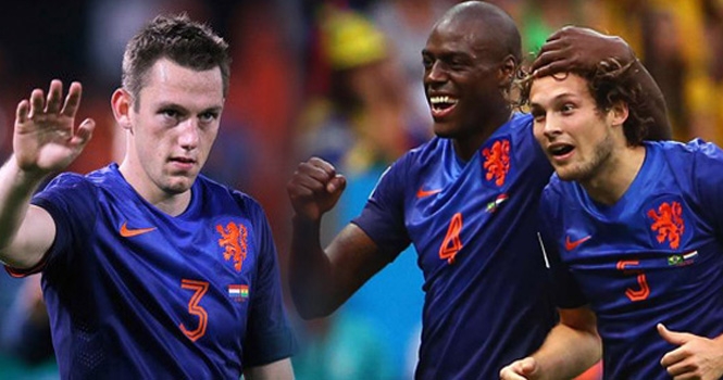 Van Gaal muốn đưa bộ 3 ngôi sao của Hà Lan về Man United