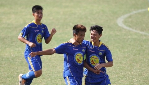 ĐKVĐ U17 QG dừng chân tại vòng bảng