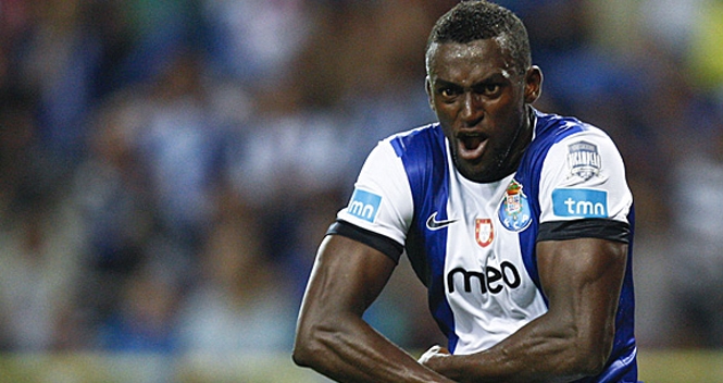 Jackson Martinez đình công để được đến Premier League