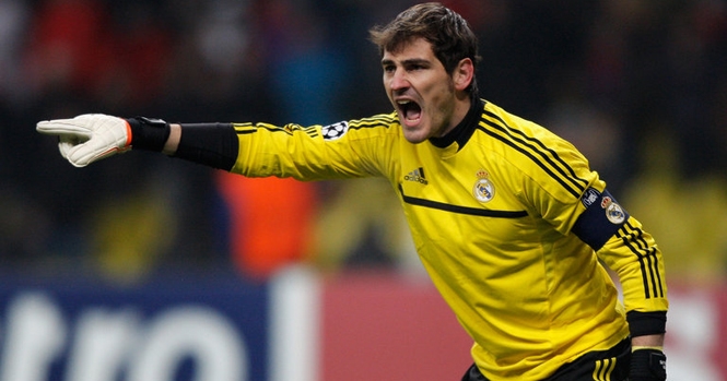 Casillas ra điều kiện để gia nhập Arsenal