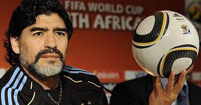 Maradona ca ngợi Messi, dìm hàng HLV ĐT Argentina