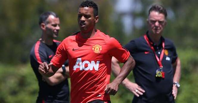 Tiết lộ tương lai của Nani sau cuộc gặp gỡ với Van Gaal