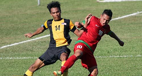 “Kình địch” U19 Việt Nam bị cầm hòa trong trận mở màn Giải U22 ĐNÁ