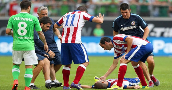 Cầu thủ của Atletico Madrid dính chấn thương sọ não