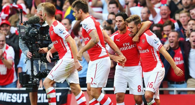 Arsenal 2-1 Crystal Palace: Ramsey ghi bàn, Pháo thủ ngược dòng ngoạn mục