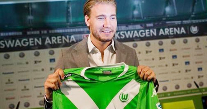 Vừa hết thất nghiệp, Nicklas Bendtner lập tức trở lại ‘kiếp FA’