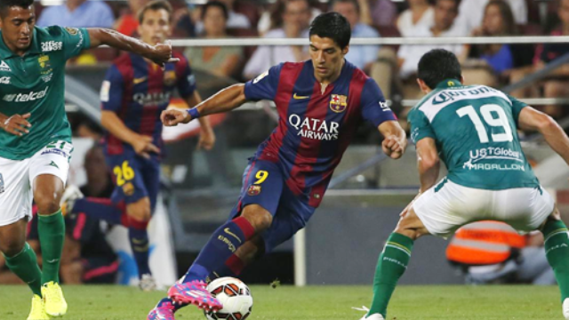 VIDEO: Màn ra mắt của tân binh Suarez trong màu áo Barca