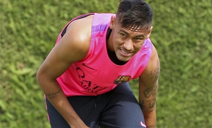 Barca tiếp tục gặp hạn: Đến lượt Neymar có vấn đề!
