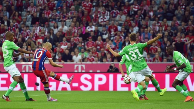 Video clip bàn thắng: Bayern Munich 2-1 Wolfsburg (Vòng 1 - VĐQG Đức 2014/15)