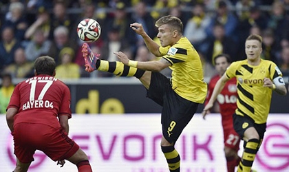 Dortmund thua sốc Leverkusen trong ngày mở màn Bundesliga