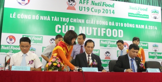 NutiFoood trở thành Nhà tài trợ chính cho Giải U19 Đông Nam Á  2014