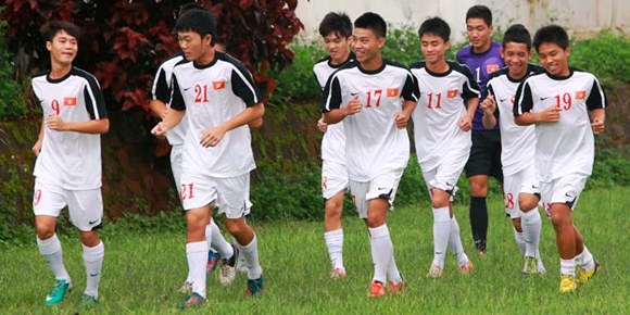 U19 Việt Nam thừa khả năng chơi bóng đá ở châu Âu