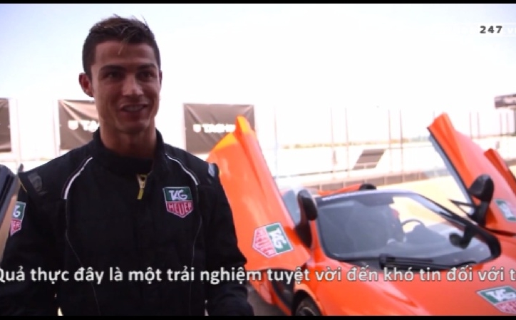 VIDEO: Ronaldo thử cảm giác 'đốt lốp' xe đua cùng Jenson Button