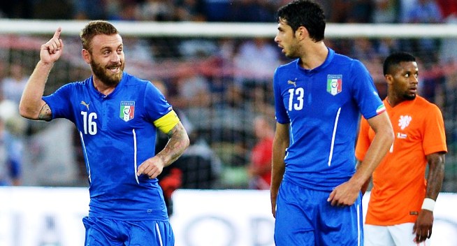 Italia 2-0 Hà Lan: Conte ra mắt hoàn hảo