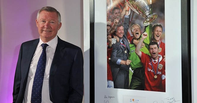 Sir Alex Ferguson hướng tấm lòng về những trẻ em Việt Nam