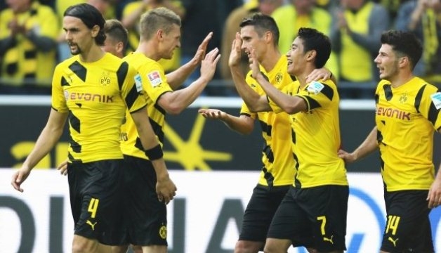 Video clip bàn thắng: Dortmund 3-1 Freiburg (Vòng 3 - VĐQG Đức 2014/15)