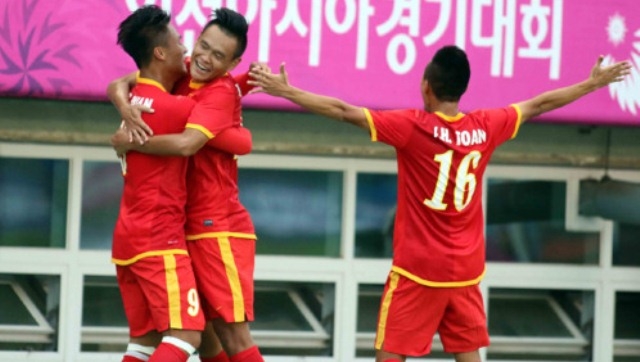 Video clip bàn thắng: Olympic Việt Nam 4-1 Olympic Iran (Bảng H - Asiad 2014)