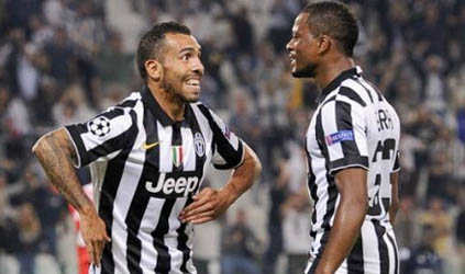 Tevez tỏa sáng, Juventus nhẹ nhàng đánh bại Malmo FF