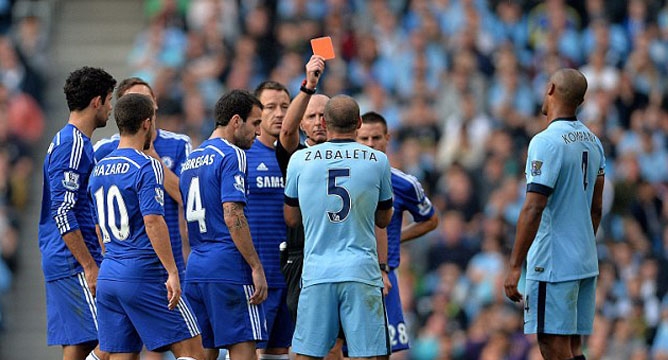 VIDEO: Man City và Chelsea biến SVĐ Etihad thành võ đài