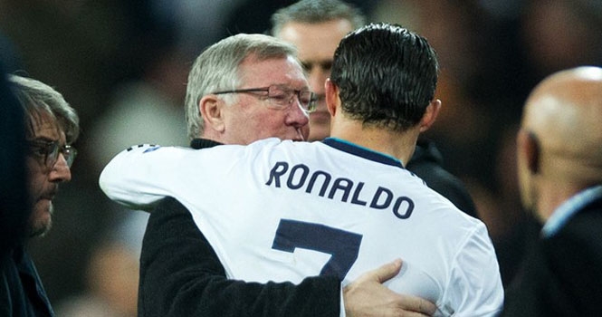 Sir Alex vào cuộc, Ronaldo đồng ý trở lại Man United