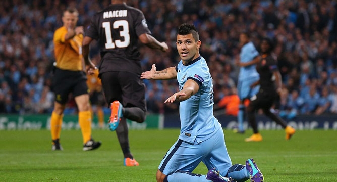 VIDEO: Man City mất oan 1 quả penalty trong trận gặp AS Roma