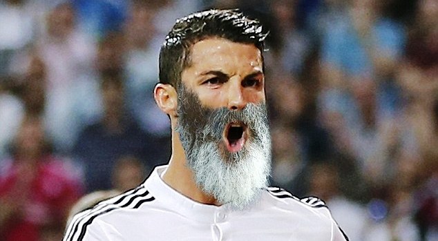 Sốc với bộ râu mới của Ronaldo và Messi